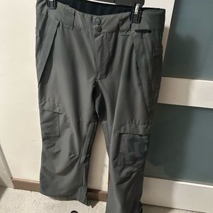 DC snowboarding pants